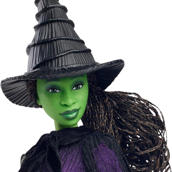 Wicked Elphaba doll NEW Collector’s item Mattel wicked barbie doll - Picture 5 of 12